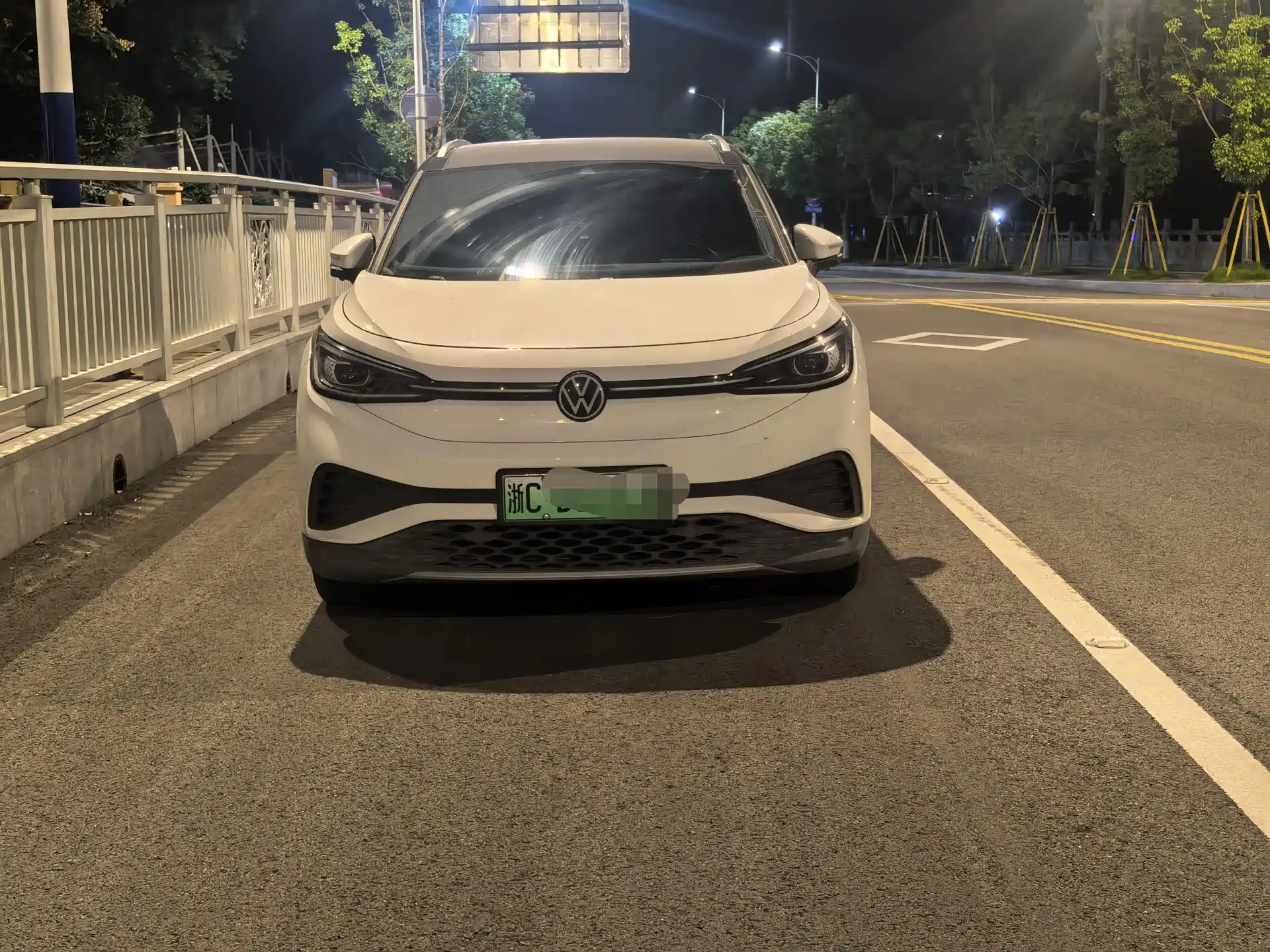 Фото 3 - Volkswagen ID.4 X