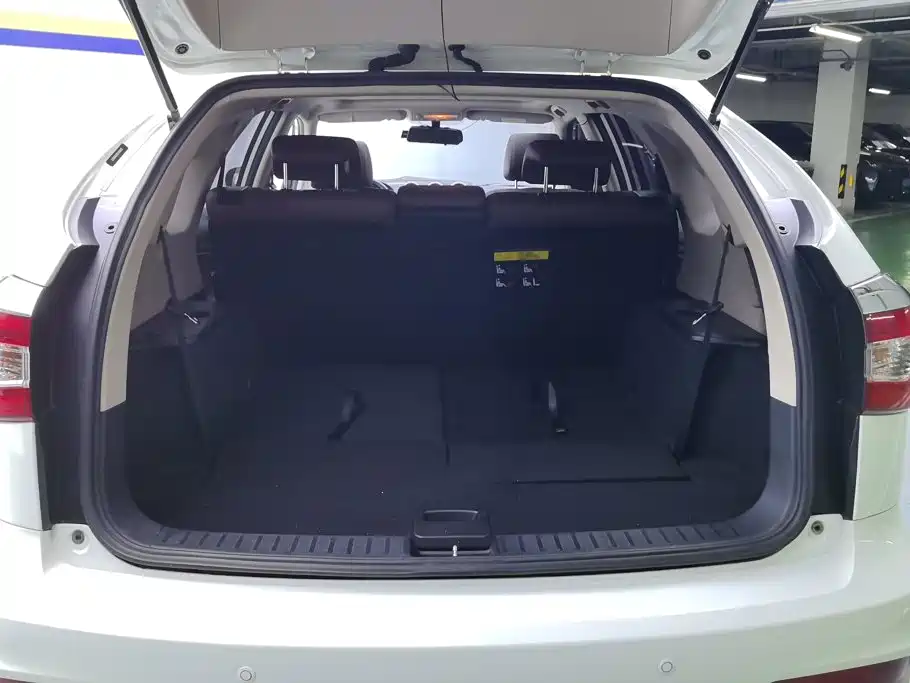 BYD S7 2016 2016 2.0T Automatic Premium Model