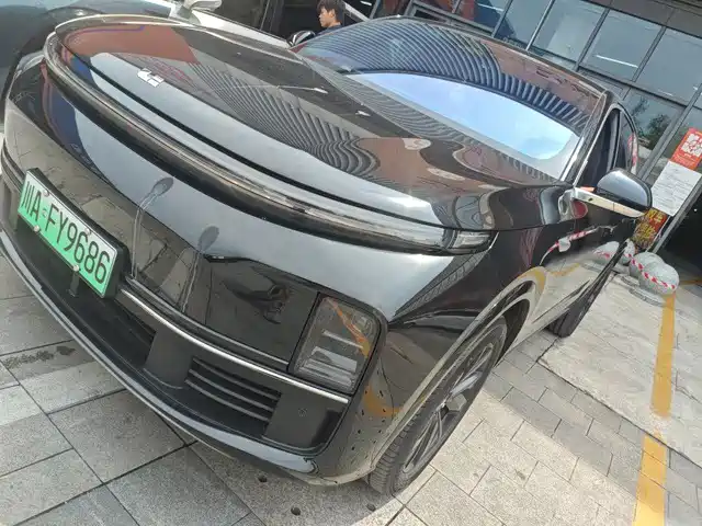 Li Auto L7 2024