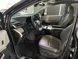 Фото 4 - Toyota Granvia