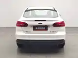Фото 4 - Ford Focus
