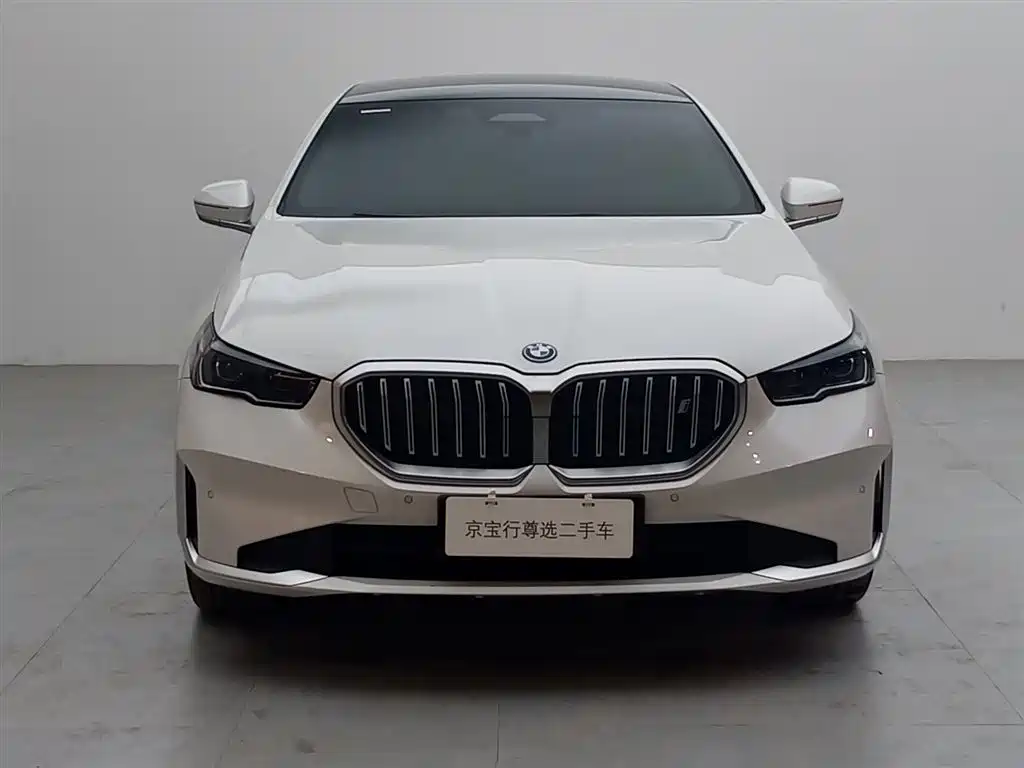 BMW i5 2025 2024 eDrive 35L Luxury Package