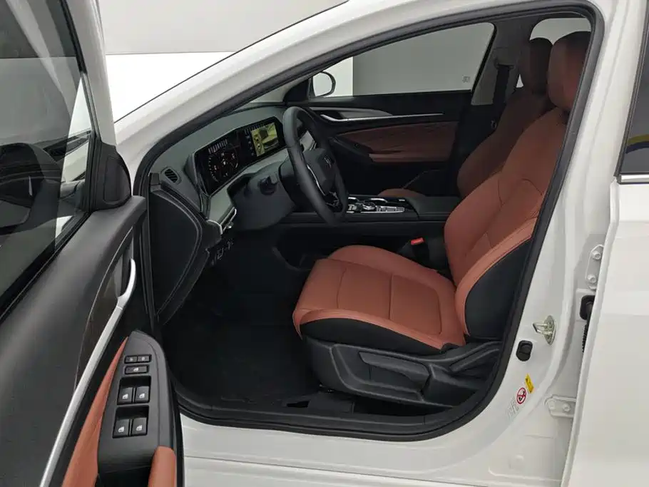 Changan Eado 2025 2025 PLUS 1.4T DCT High Performance