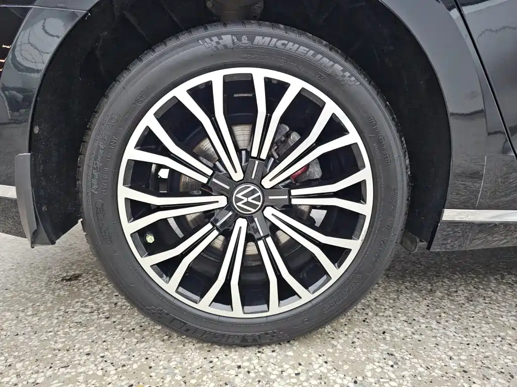 Volkswagen Phideon 2021 2021 380TSI Luxury Edition