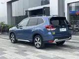 Photo 5 - Subaru Forester