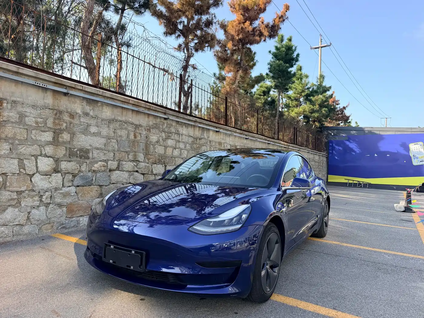 Фото 1 - Tesla Model 3