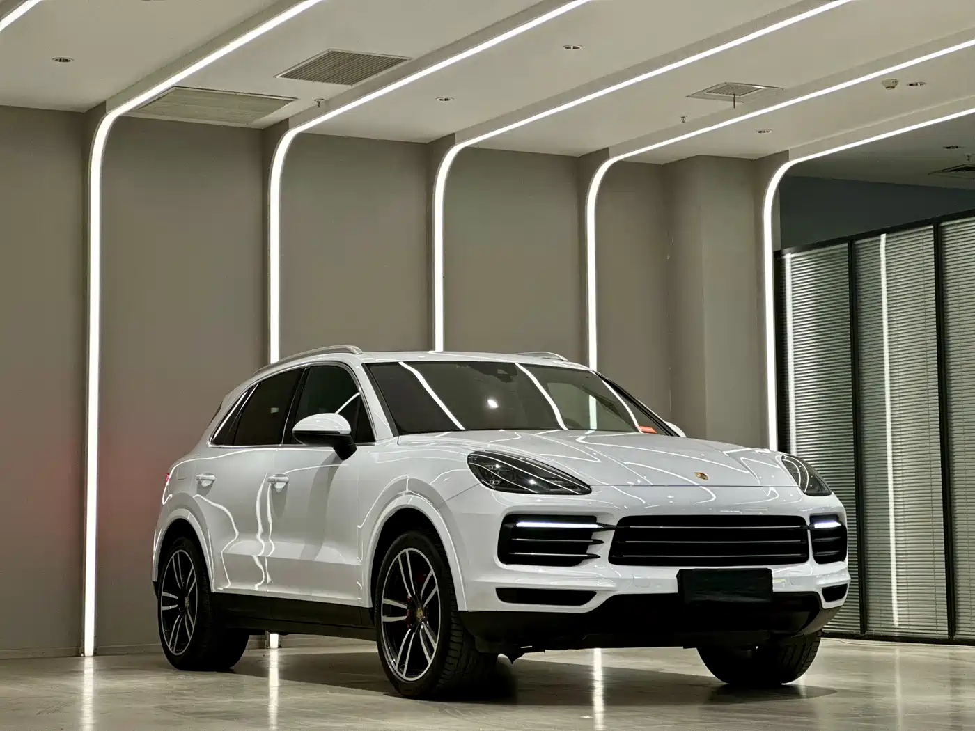 Porsche Cayenne 2018 Cayenne 3.0T фото 3