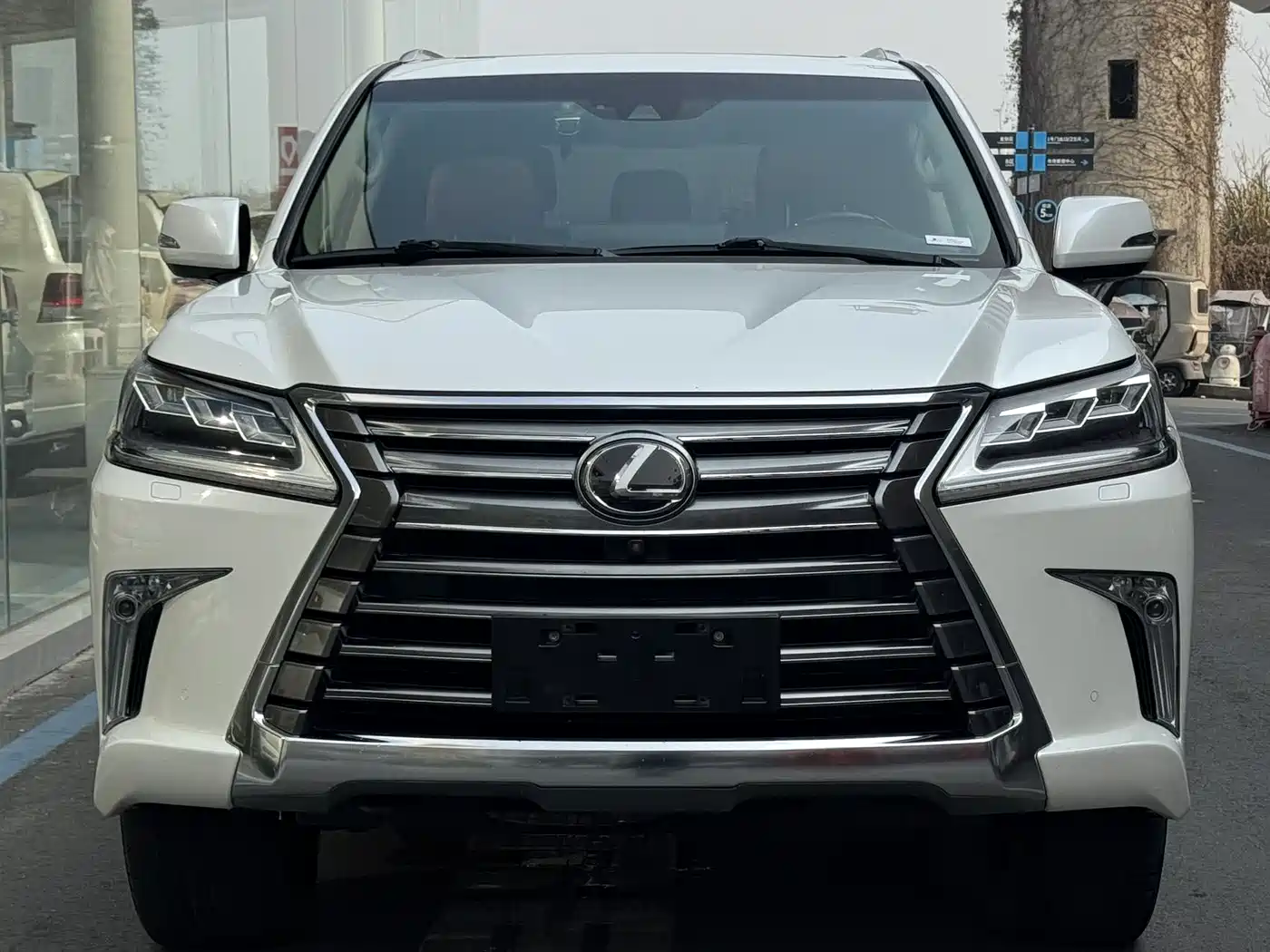Lexus LX 2020 2019 570 Prestige Luxury Edition