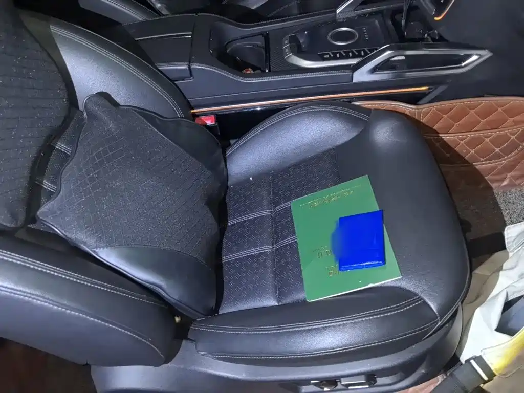 Zotye T800 2019 2018 2.0T Auto Premium Smart Connect 7-seater