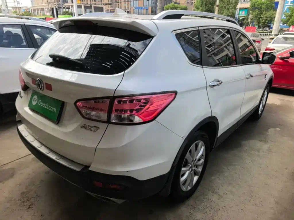 Dongfeng Aeolus Dongfeng Fengshen AX7 2015 2015 2.0L Automatic Smart Ease