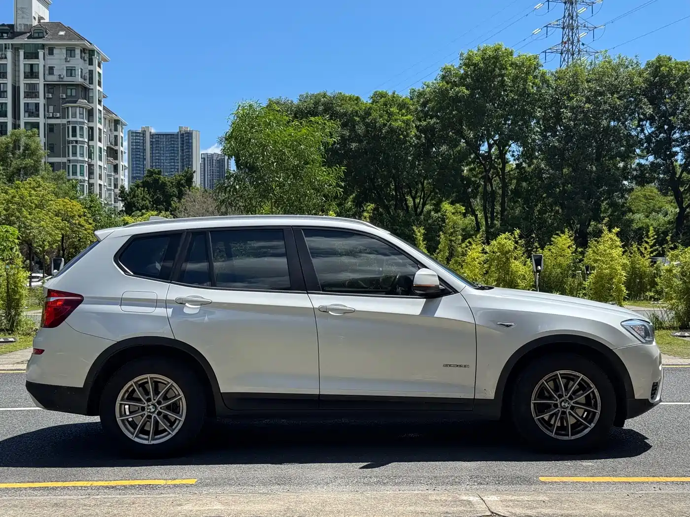 BMW X3 (Import) 2017 2016 sDrive20i