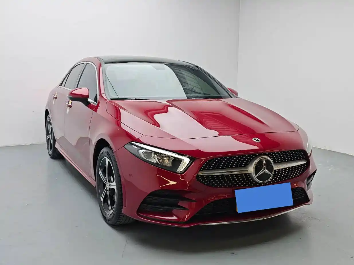 Mercedes-Benz A-Class 2022 Facelift III A 200 L Sport Sedan Fashion фото 8