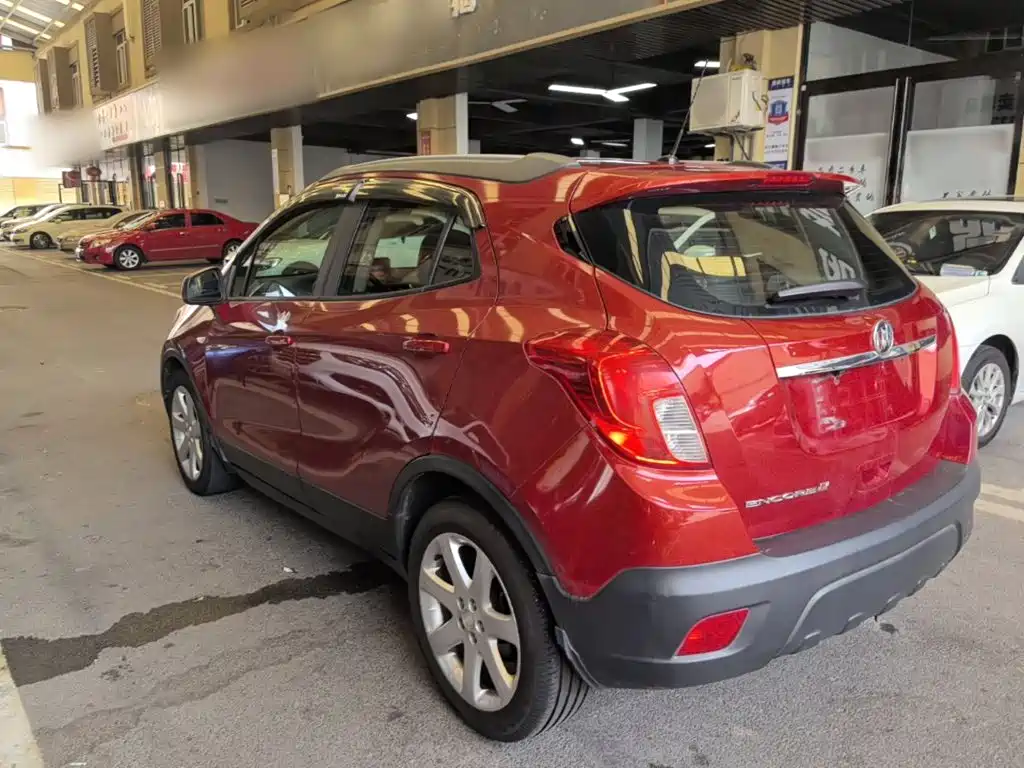 Фото 23 - Buick Encore