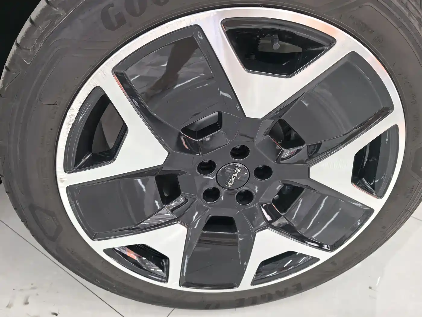 iCAR V27 2026 2025 LiDAR Edition