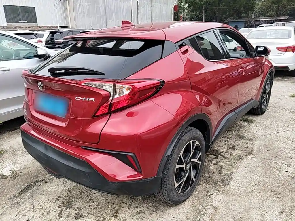 Toyota C-HR 2019 2020 Model 2.0L Leading