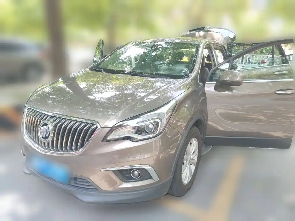 Фото 2 - Buick Envision Plus