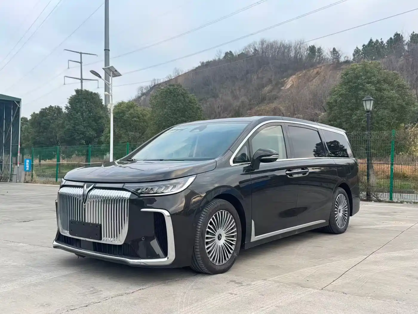 Voyah Auto Voyah Dreamer 2025 PHEV AWD Flagship Kunpeng Edition