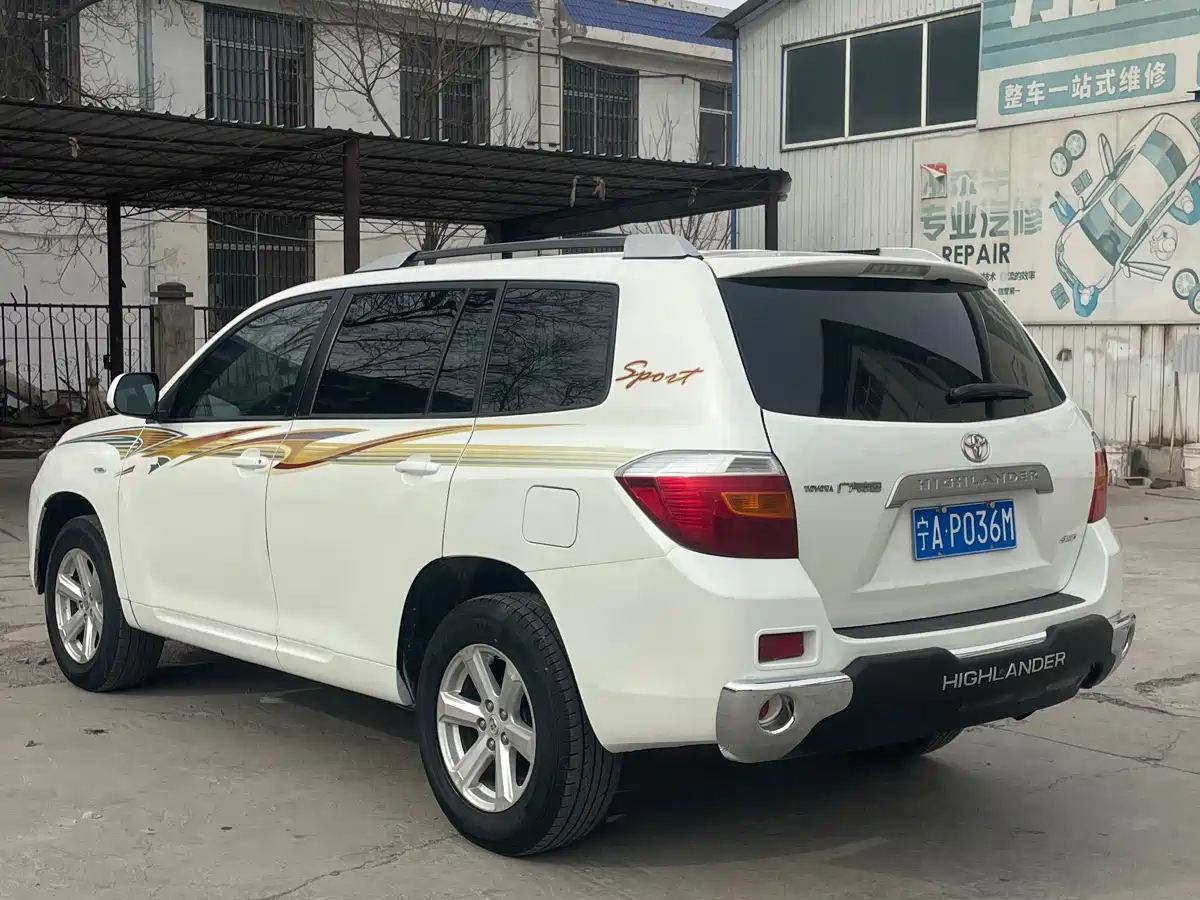 Toyota Highlander 2009 2.7L 2WD 5-seater Elite Edition фото 6
