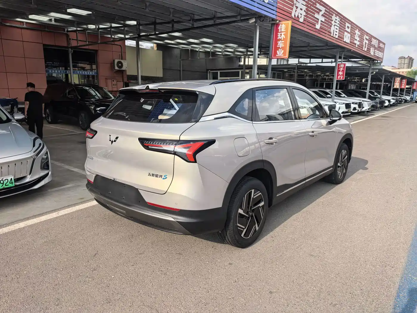 Wuling Motors Wuling Xingguang S 2026 2024 130km Flagship Model