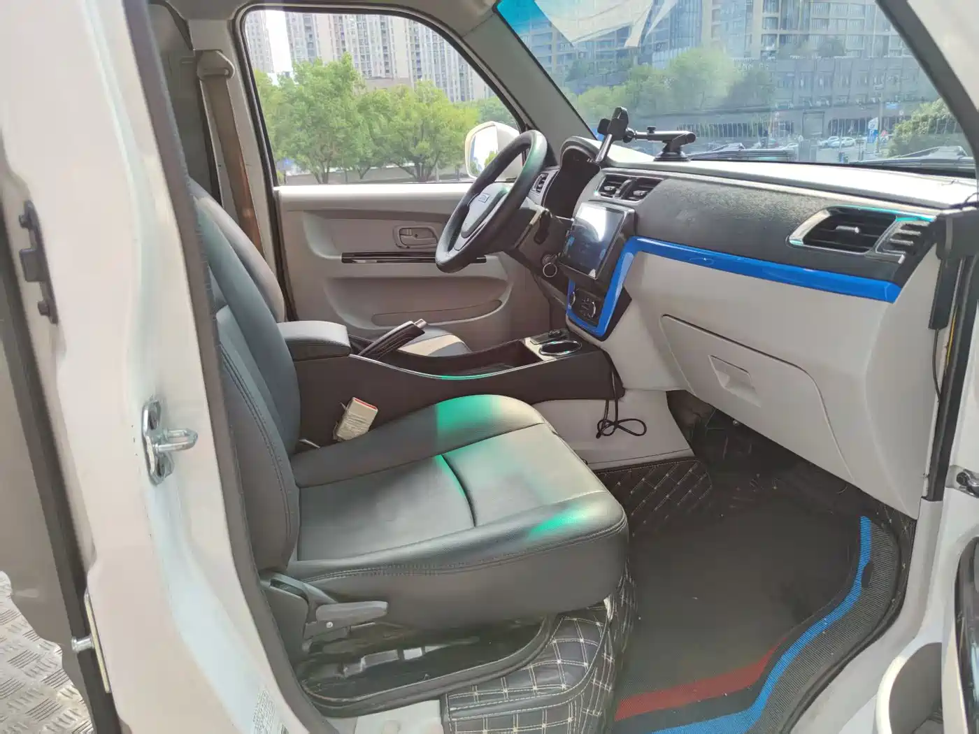 SRM Xinyuan Good Luck 2023 2023 Model Voyage Edition Entrepreneur Van