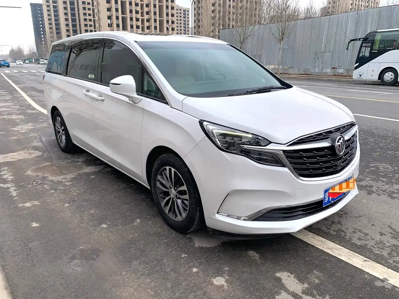 Buick GL8 2021 ES Landlord 653T Premium фото 3