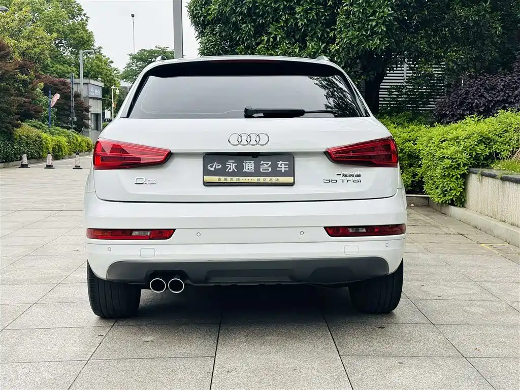 Audi Q3 2018 30th Anniversary Edition 35 TFSI Sport фото 12