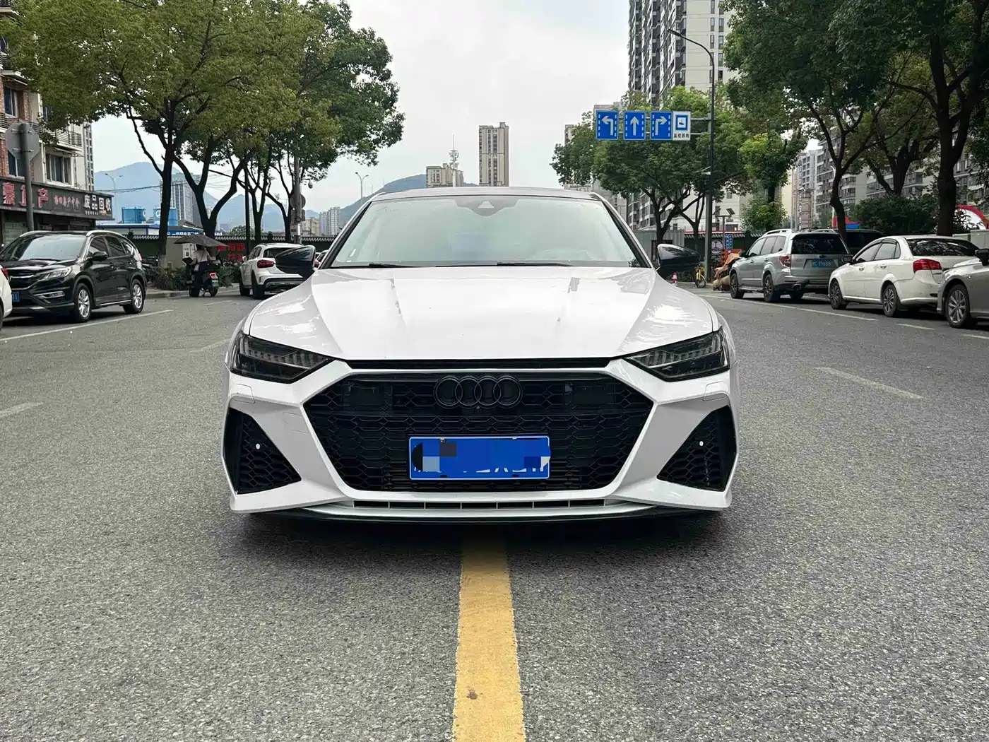 Photo 2 - Audi A7
