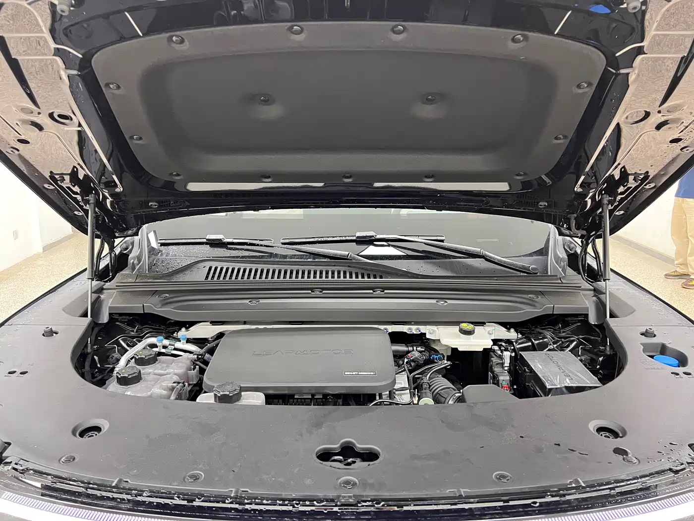 Leapmotor D Series 2026 2026 Model Extended Range 80.3kWh 7-Seater