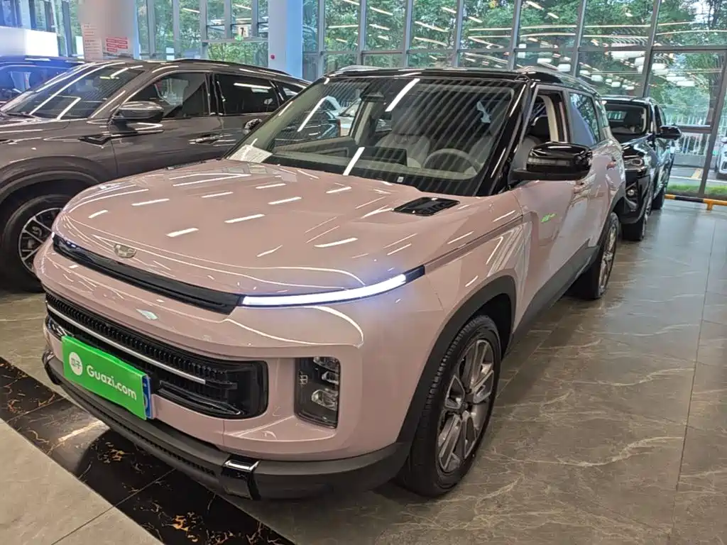 Фото 1 - Geely ICON