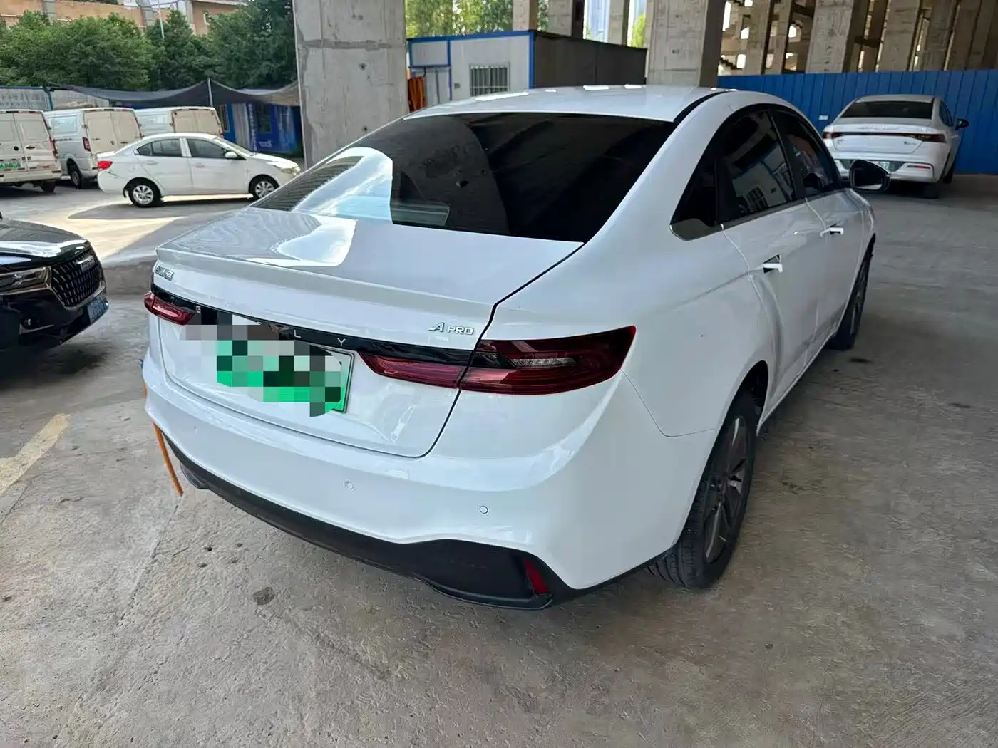 Geely Geometry G6 2022 2022 480 New Intelligence Edition