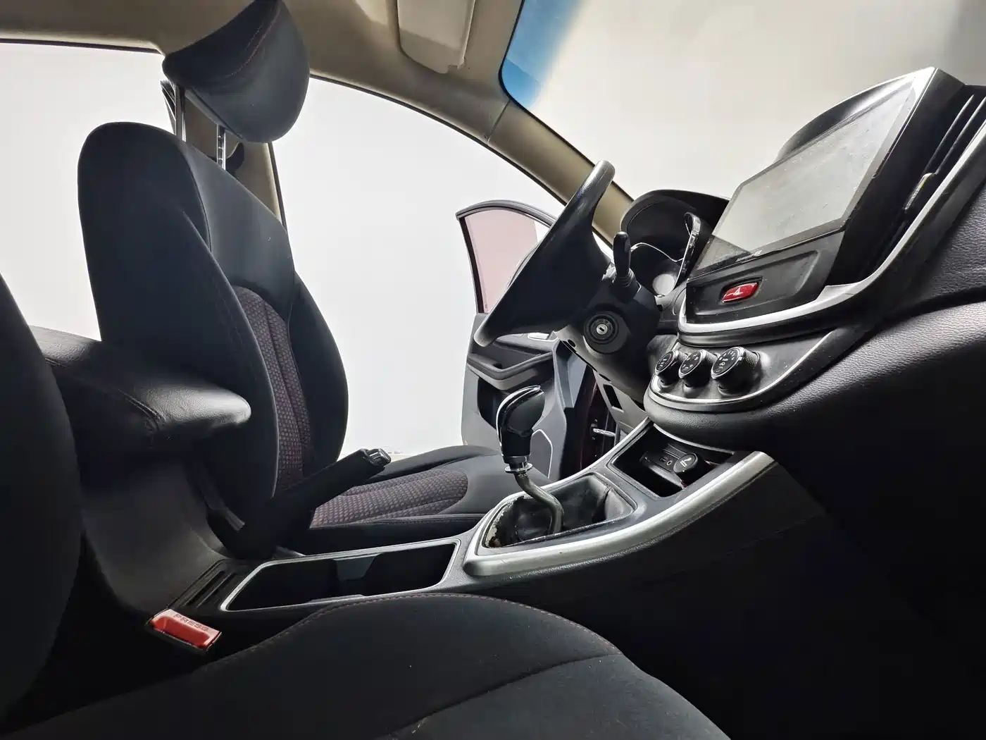 Baojun 560 2017 2016 1.8L Manual Value