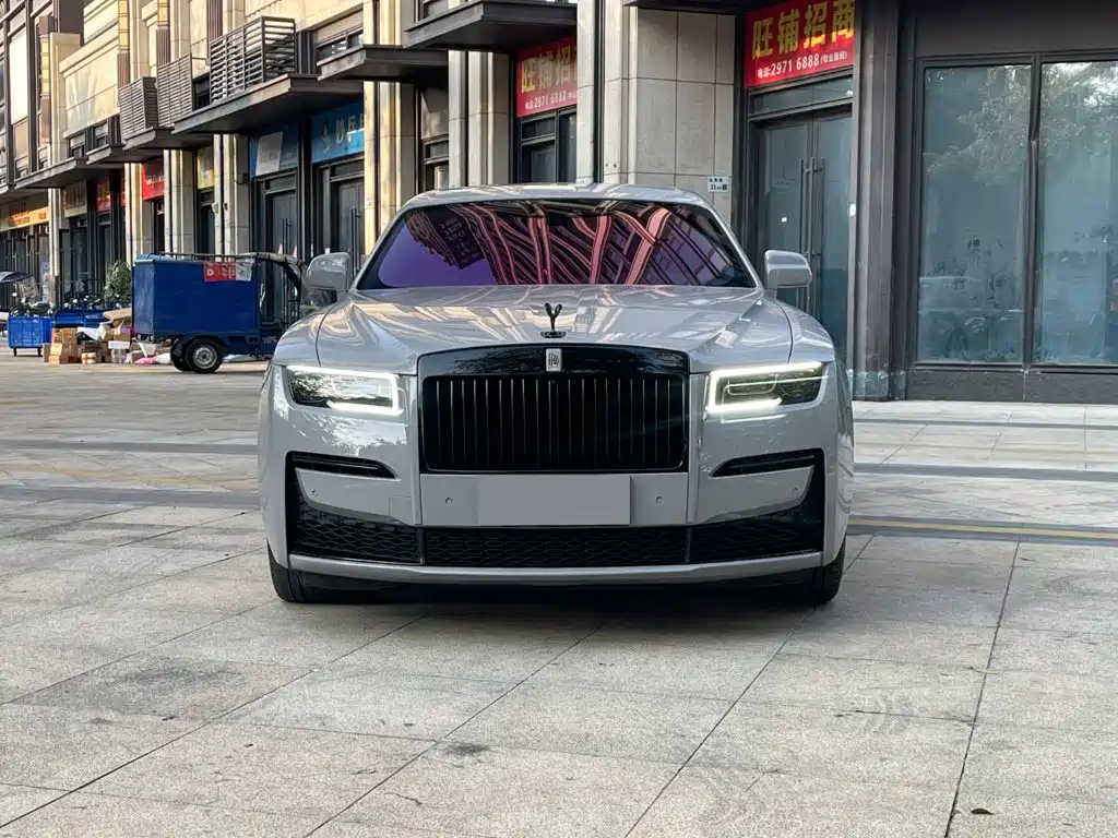 Фото 2 - Rolls-Royce Ghost