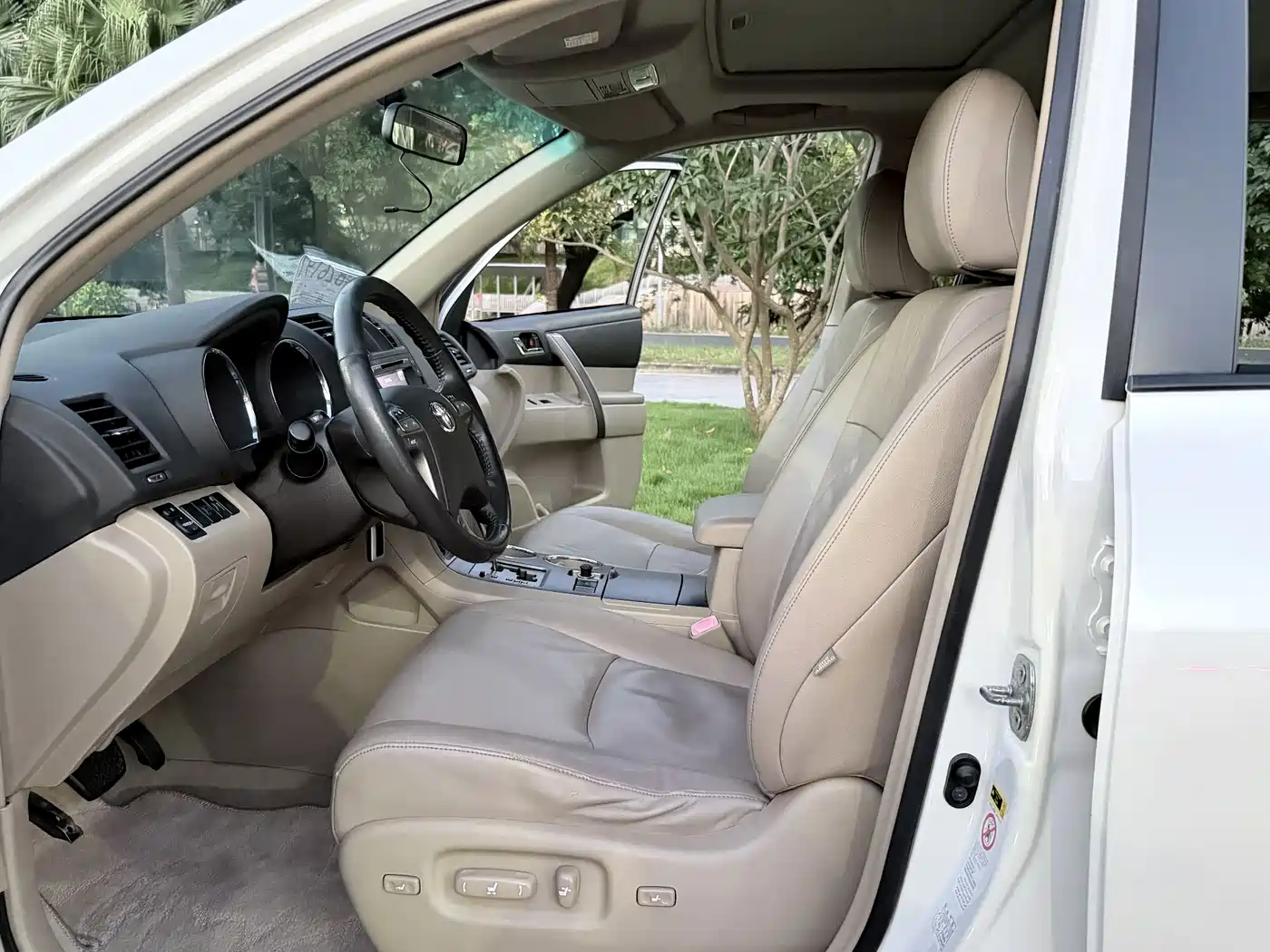Фото 5 - Toyota Highlander