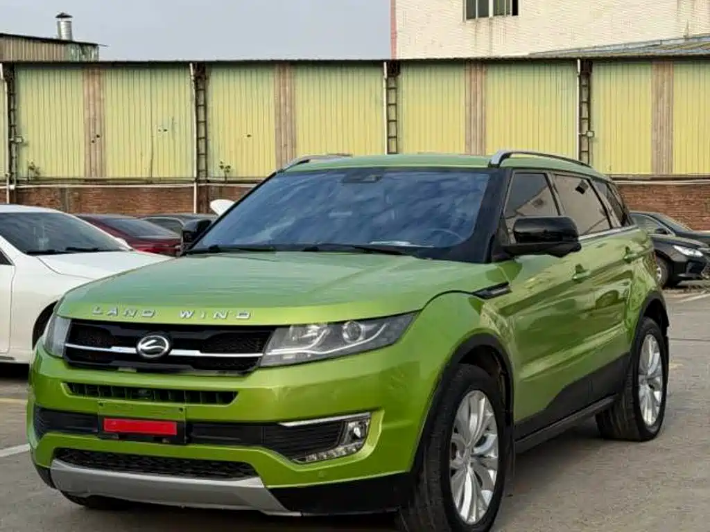 Фото 1 - Landwind X7