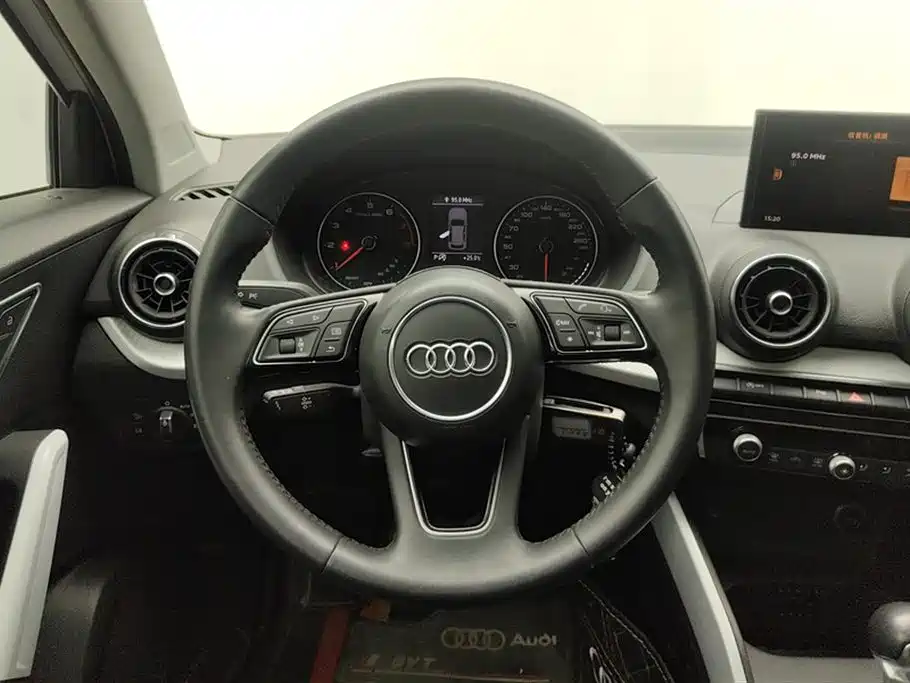 Audi Q2L 2018 35 TFSI Fashion Elegance China VI фото 15