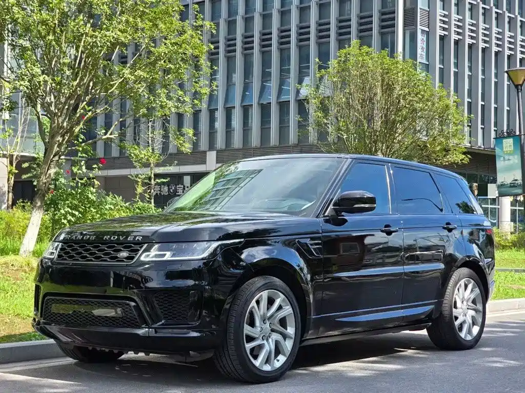 Фото 1 - Land Rover Range Rover Sport