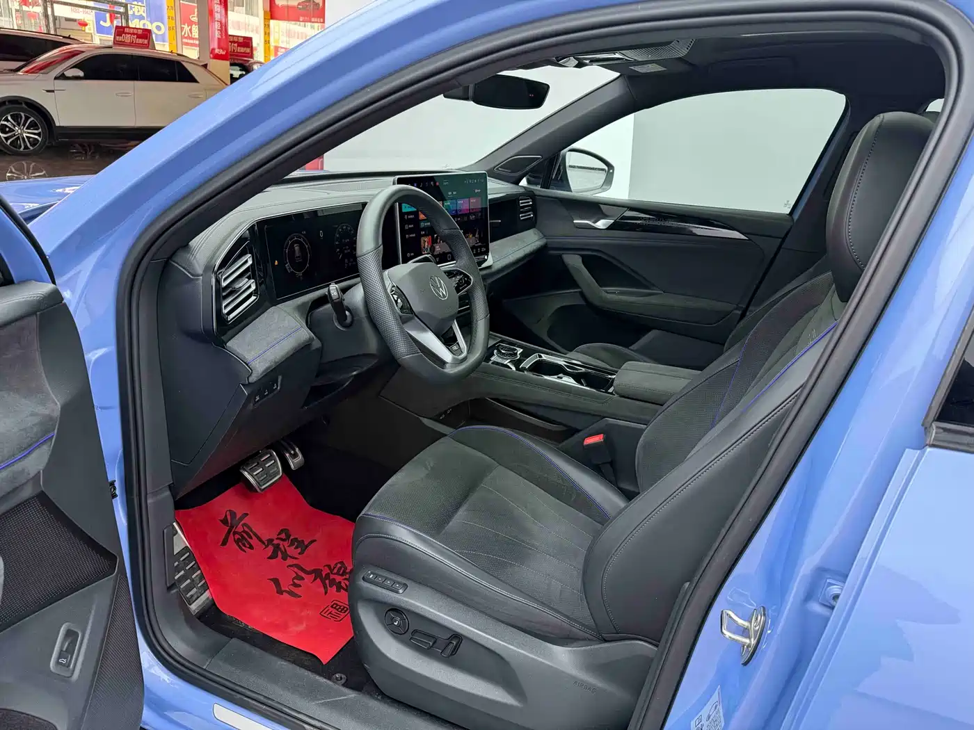 Volkswagen Tiguan L 2024 PRO 380TSI 4WD R-Line Premium Edition фото 20