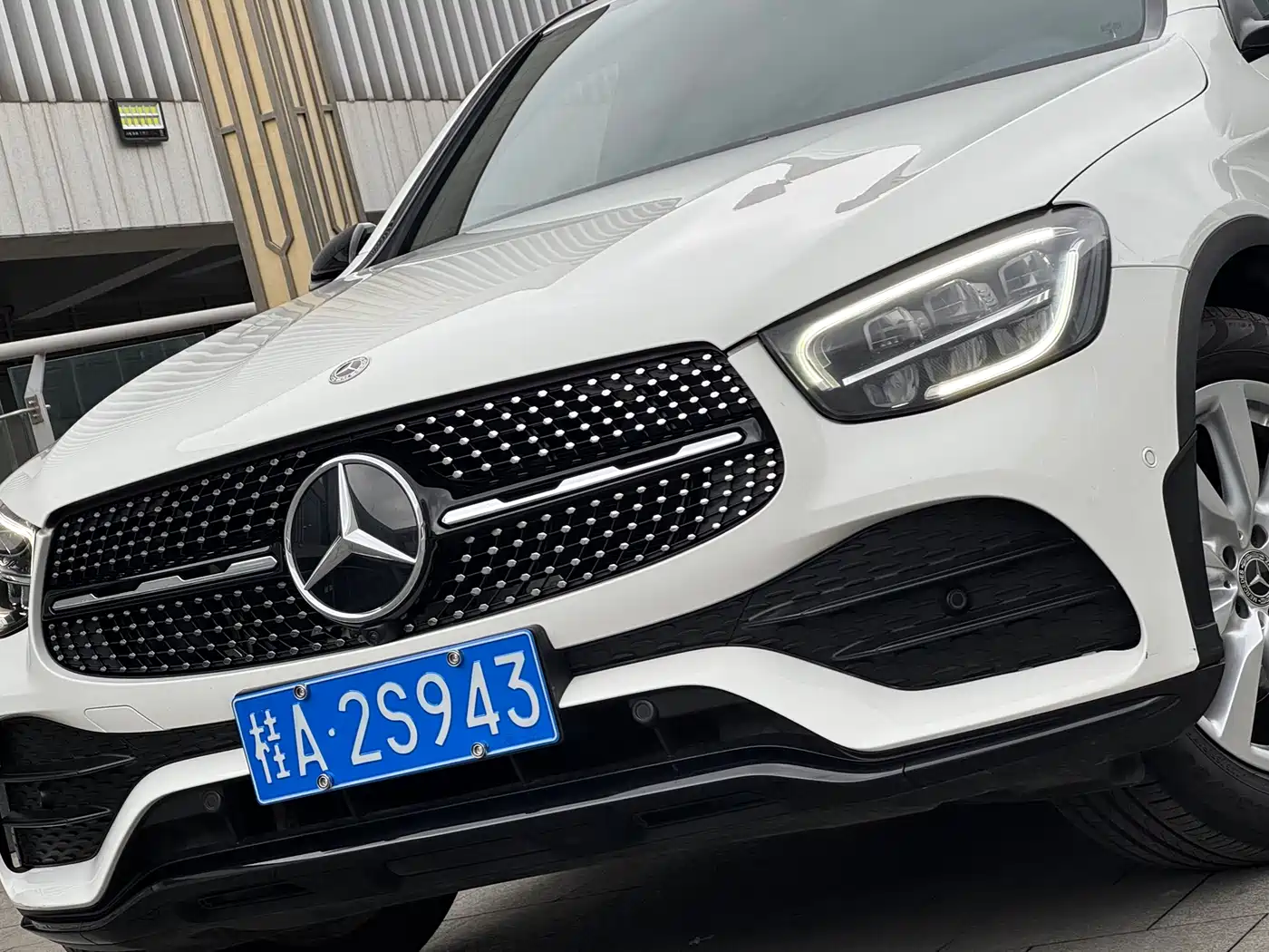 Mercedes-Benz GLC Coupe 2021 GLC 260 4MATIC Coupe SUV фото 2
