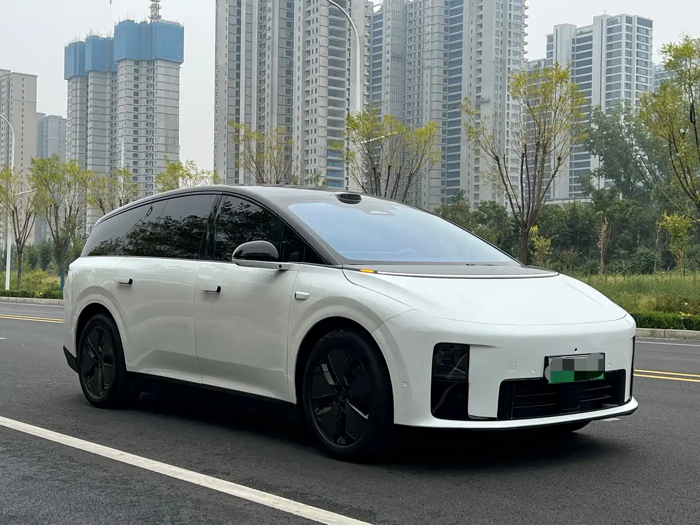 Li Auto Li i8 2026 2025 Standard Edition