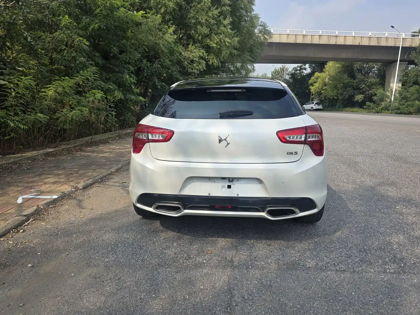 DS 5 2015 2014 1.6T Excellence THP160