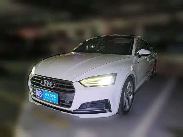 Audi A5 (Import) 2019 Sportback 40 TFSI Fashion — фото 1