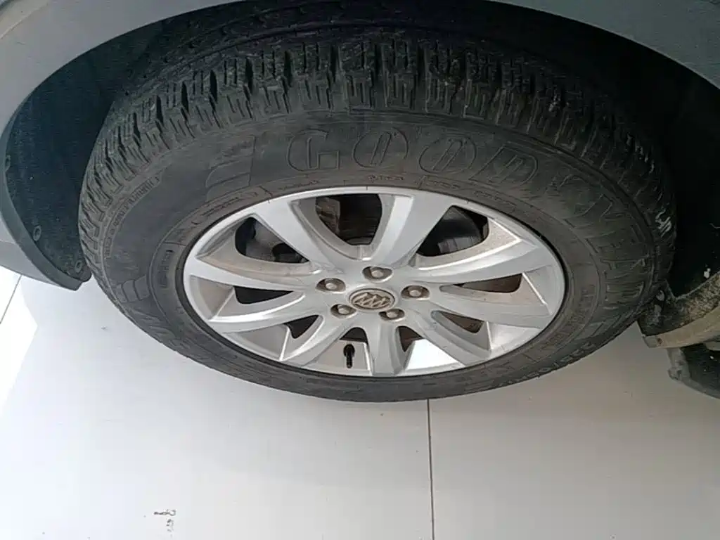 Фото 23 - Buick Envision Plus