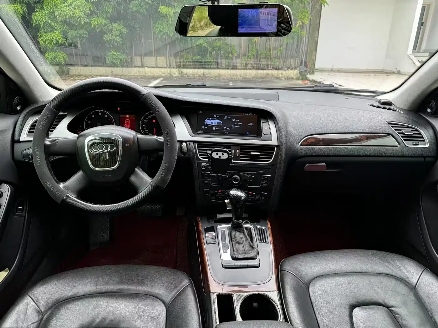 Audi A4L 2011 2012 2.0 TFSI Auto Standard