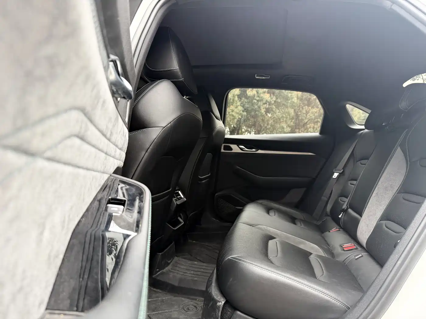 GEELY AUTOMOBILE XINGRUI