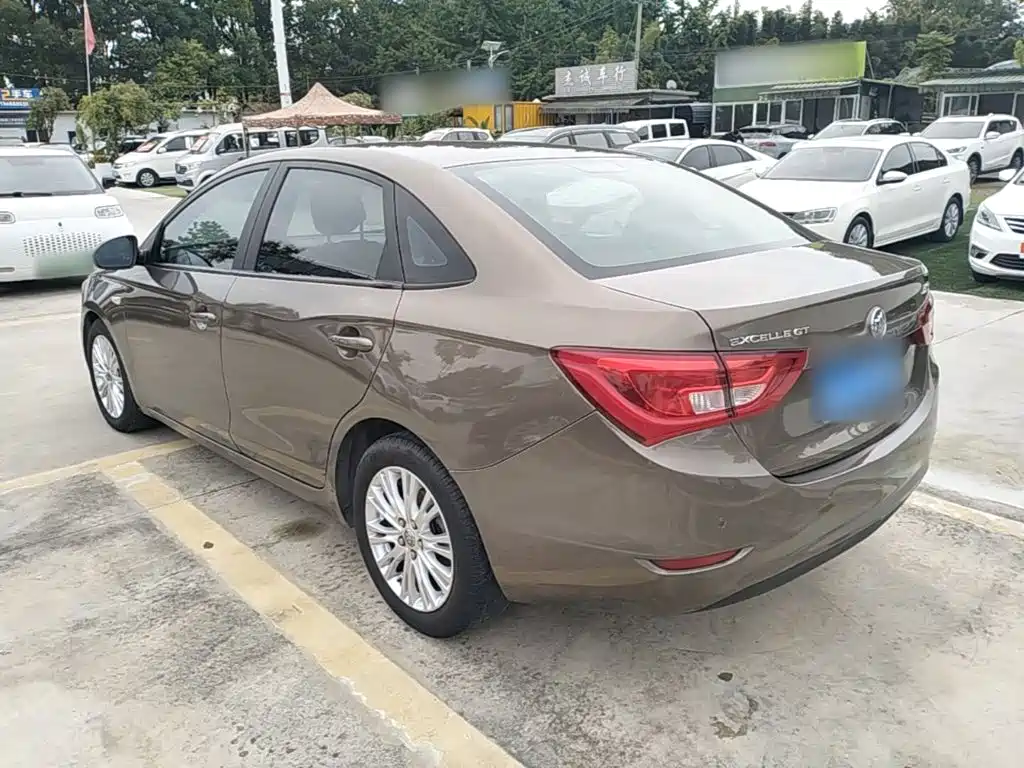 Фото 5 - Buick Excelle