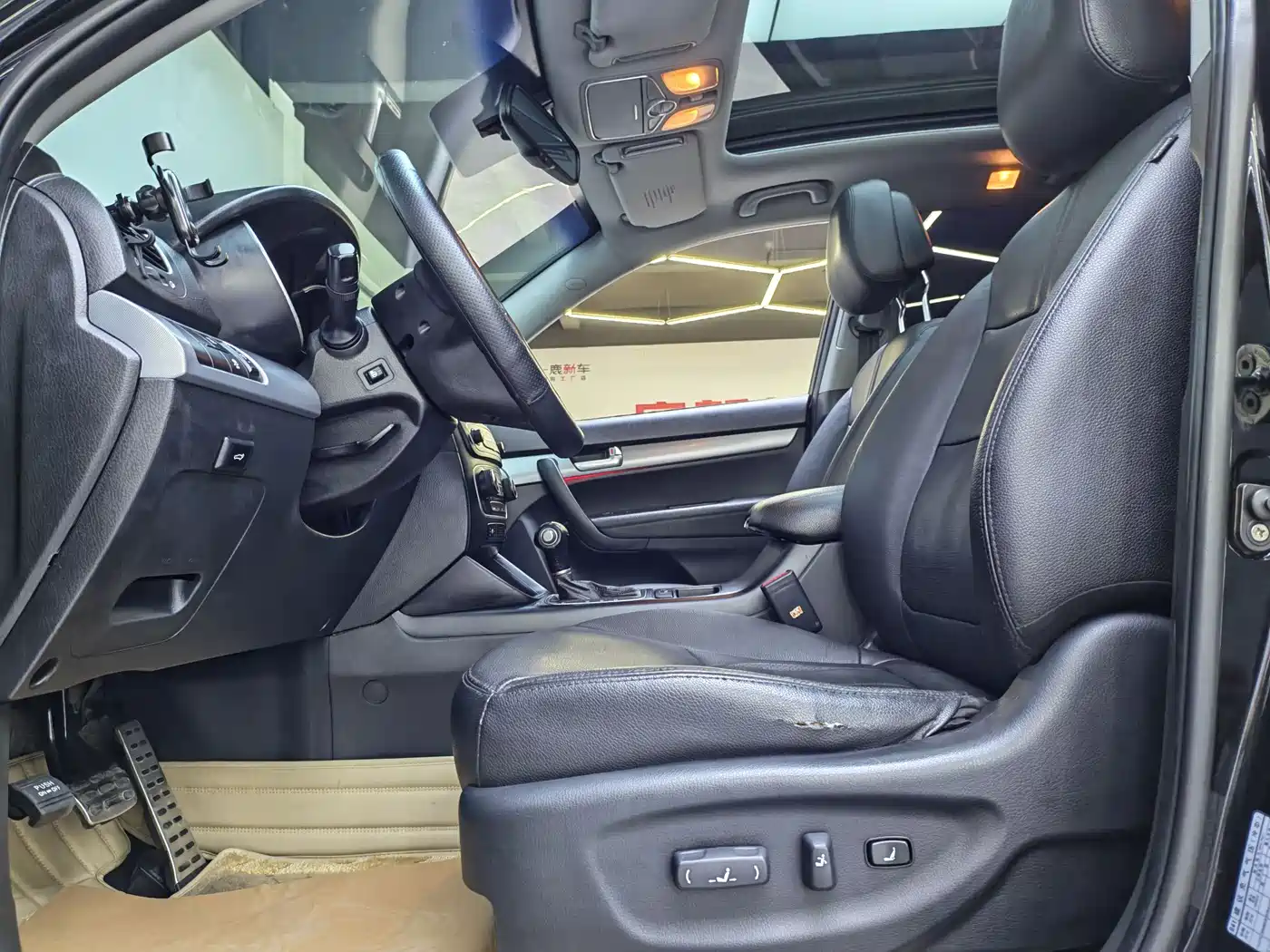 Kia Sorento 2013 2013 2.4L 5-seat Gasoline Supreme Edition