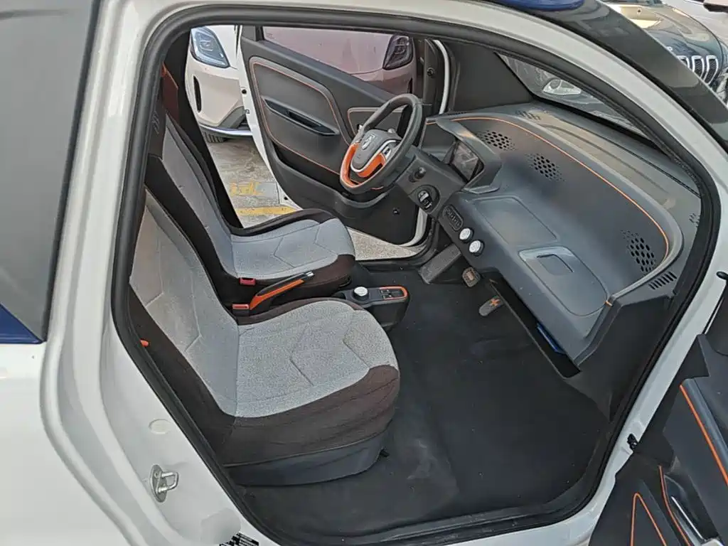 Baojun E100 2019 2019 250KM Smart Edition