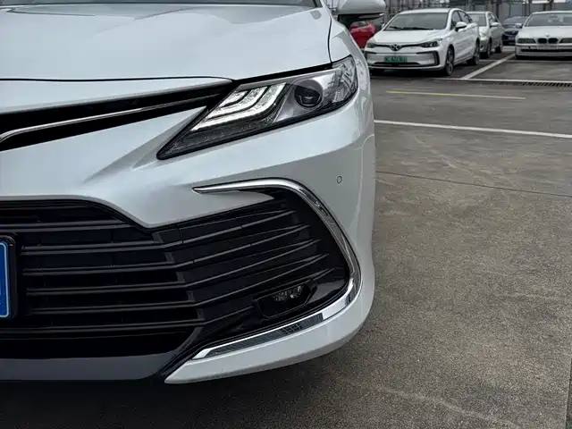 Toyota Camry 2021 2.0G Luxury Edition — фото 5
