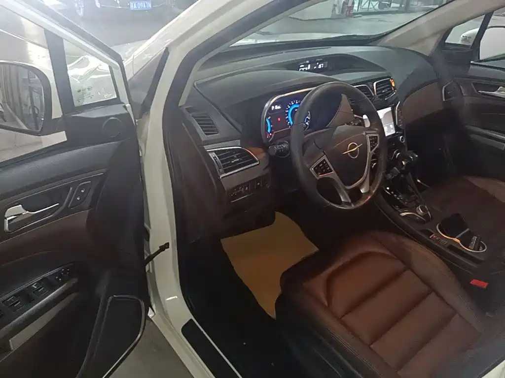 Haima V70 2016 2016 1.5T Auto Comfort·Smooth 6-Seater