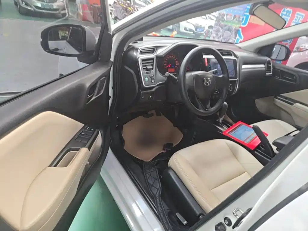 Honda Greiz 2019 2016 1.5L CVT Classic Edition